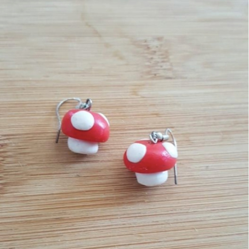 ☀️Polymer Clay Toadstool Mushroom Fairy Earrings☀️